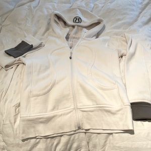 Lululemon scuba hooded sweatshirt size 8